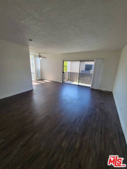 Los Angeles, CA 90034,3438 Mentone AVE #7