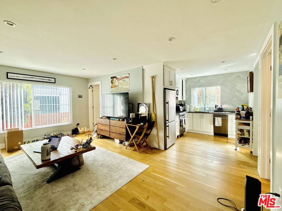 Santa Monica, CA 90405,724 Ashland AVE
