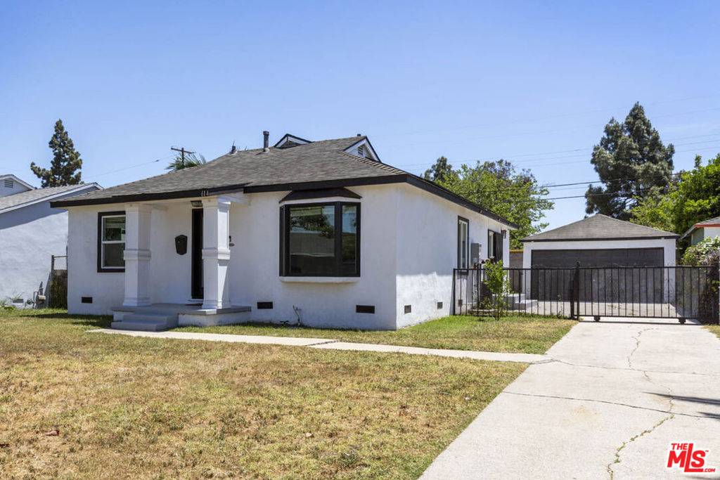 Los Angeles, CA 90059,614 E 122nd ST