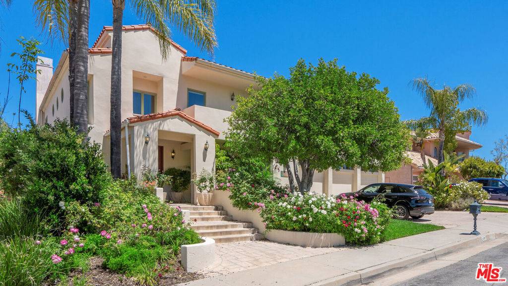 Calabasas, CA 91302,24907 Marbella CT