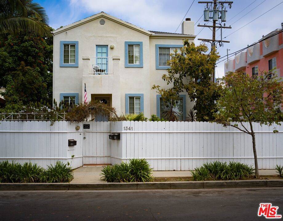 Santa Monica, CA 90404,1341 Stanford ST #B