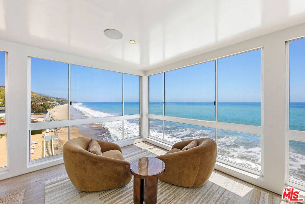 Malibu, CA 90265,22548 PACIFIC COAST HWY #311