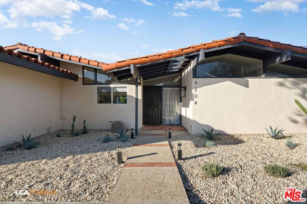 Bakersfield, CA 93309,4204 Garnsey LN