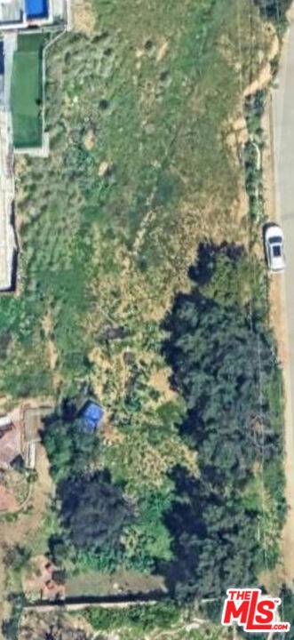 Chatsworth, CA 91311,207 S La Gross WAY
