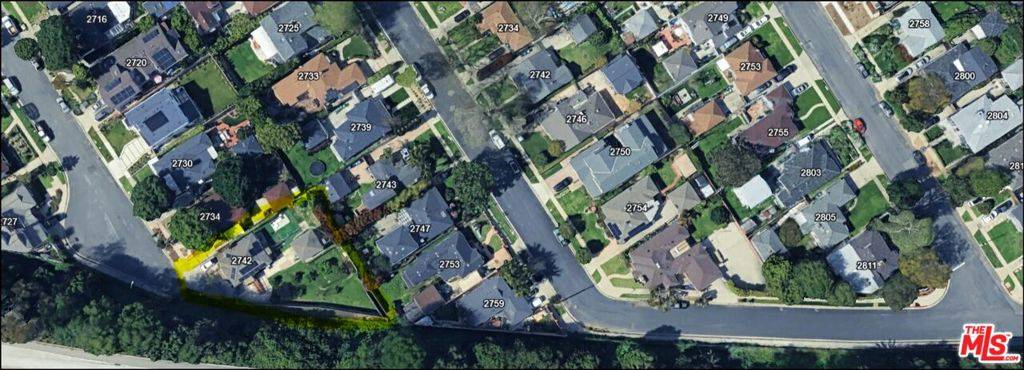 Los Angeles, CA 90064,2742 Greenfield AVE