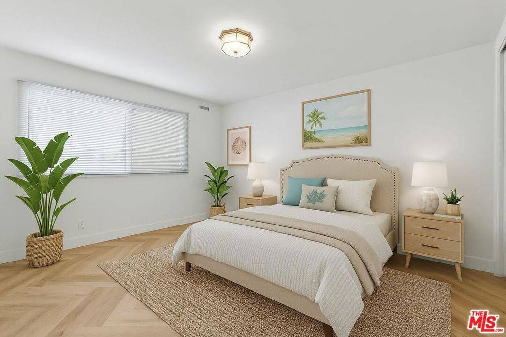 Playa Del Rey, CA 90293,7712 Paseo del Rey #8