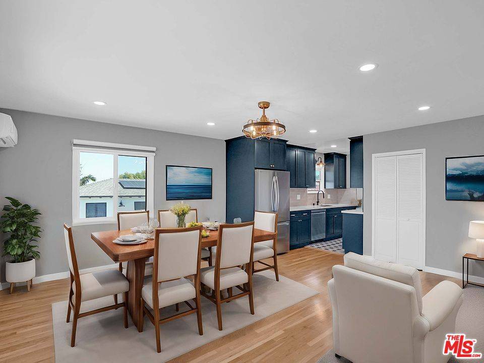 Redondo Beach, CA 90278,2517 Curtis AVE