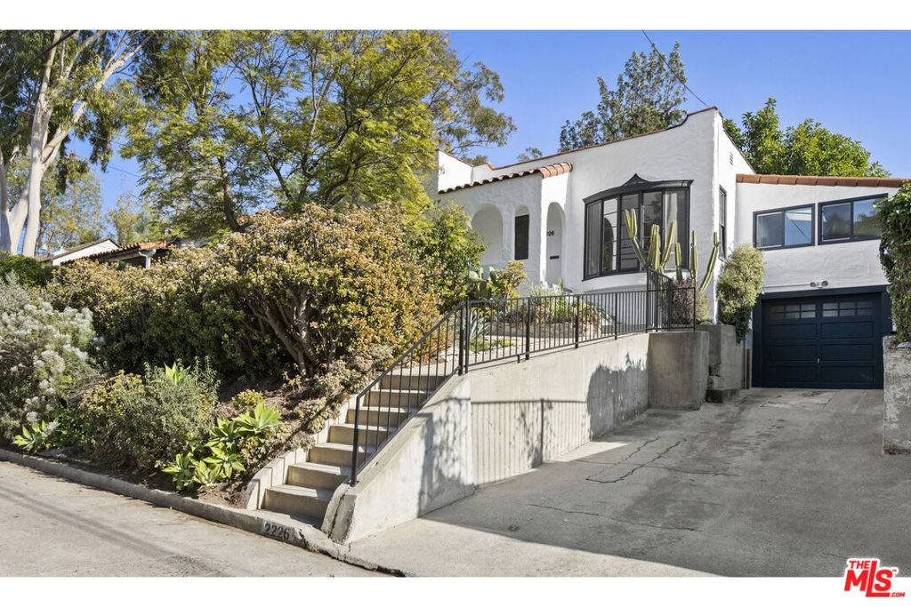 Los Angeles, CA 90026,2226 Princeton AVE