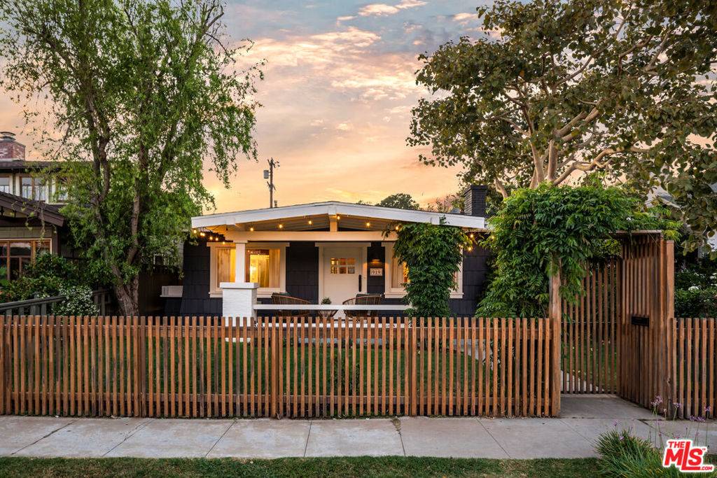 Venice, CA 90291,919 Venezia AVE