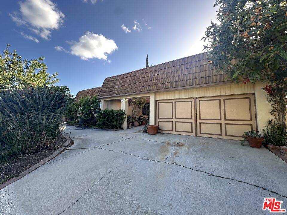 Topanga, CA 90290,3185 Rossini PL