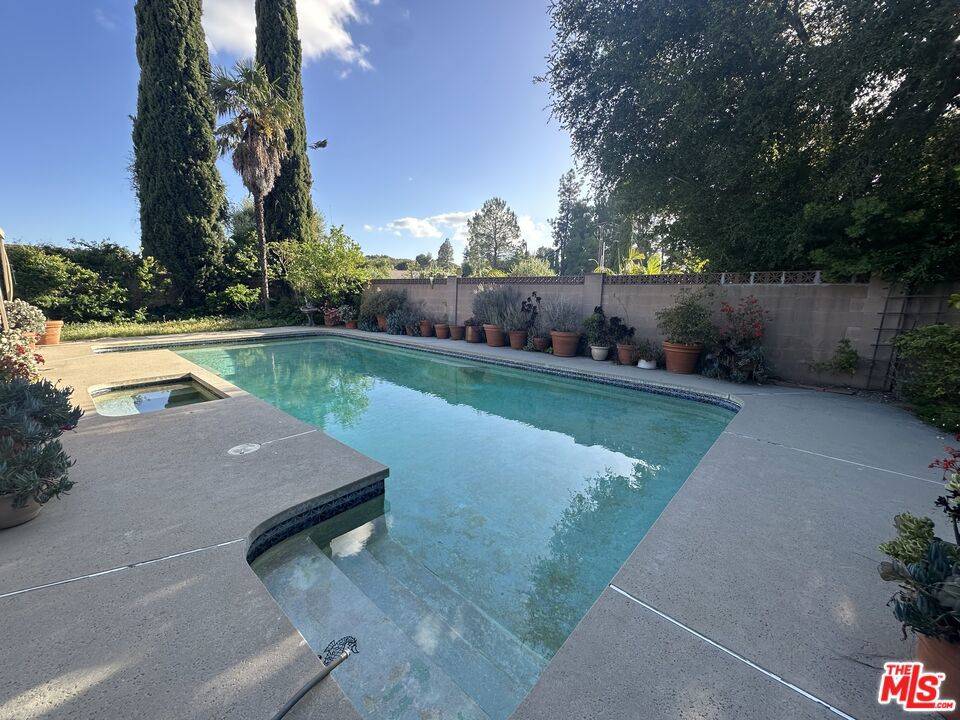 Topanga, CA 90290,3185 Rossini PL