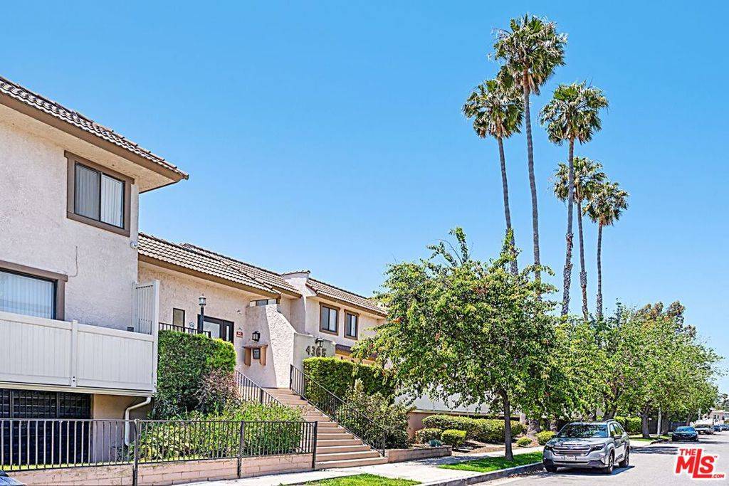 Los Angeles, CA 90066,4365 Mclaughlin AVE #12