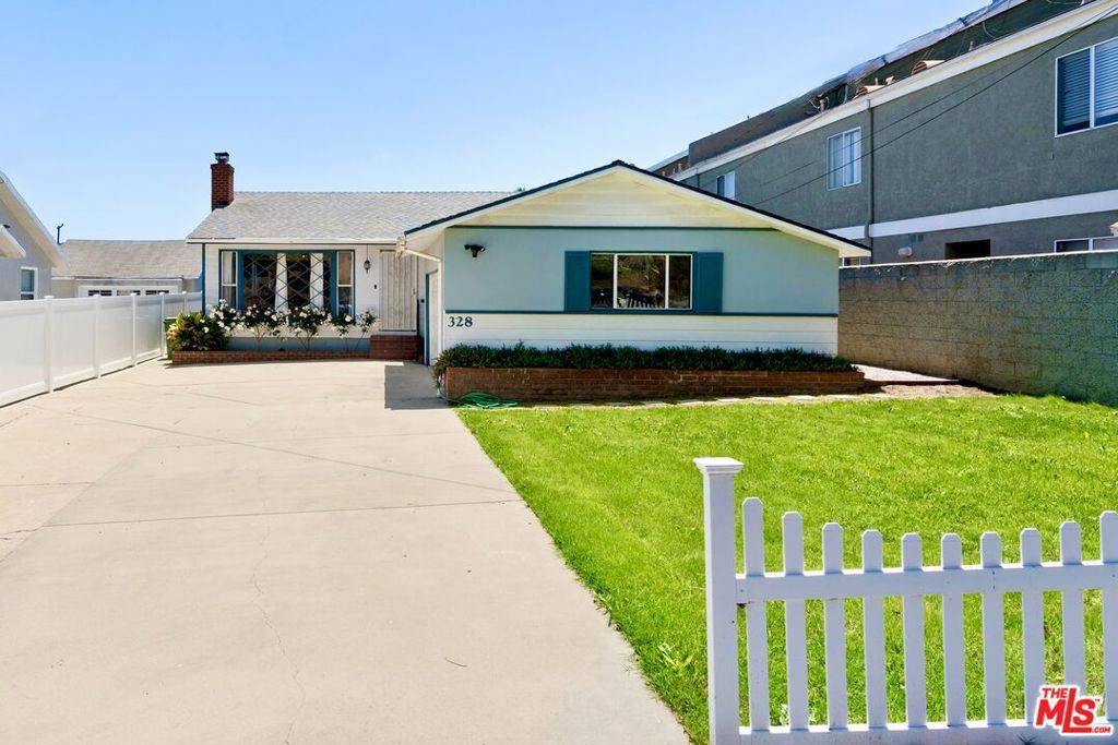 Inglewood, CA 90302,328 E Plymouth ST