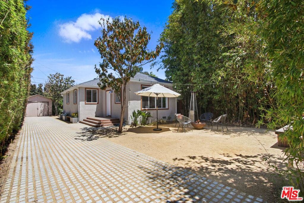 Los Angeles, CA 90016,5627 Homeside AVE
