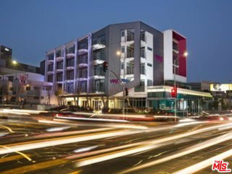 Los Angeles, CA 90036,950 S Fairfax #1509