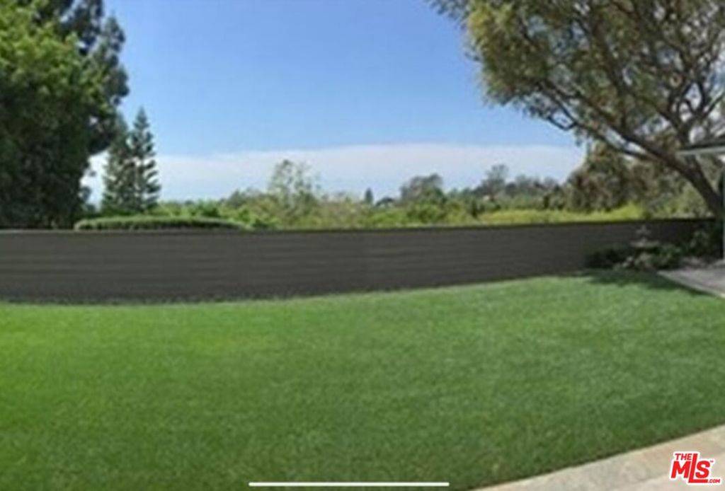 Pacific Palisades, CA 90272,1039 Las Pulgas RD