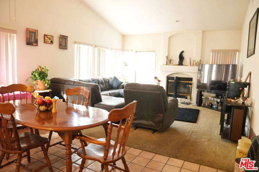 Moreno Valley, CA 92551,16782 Via Alegria