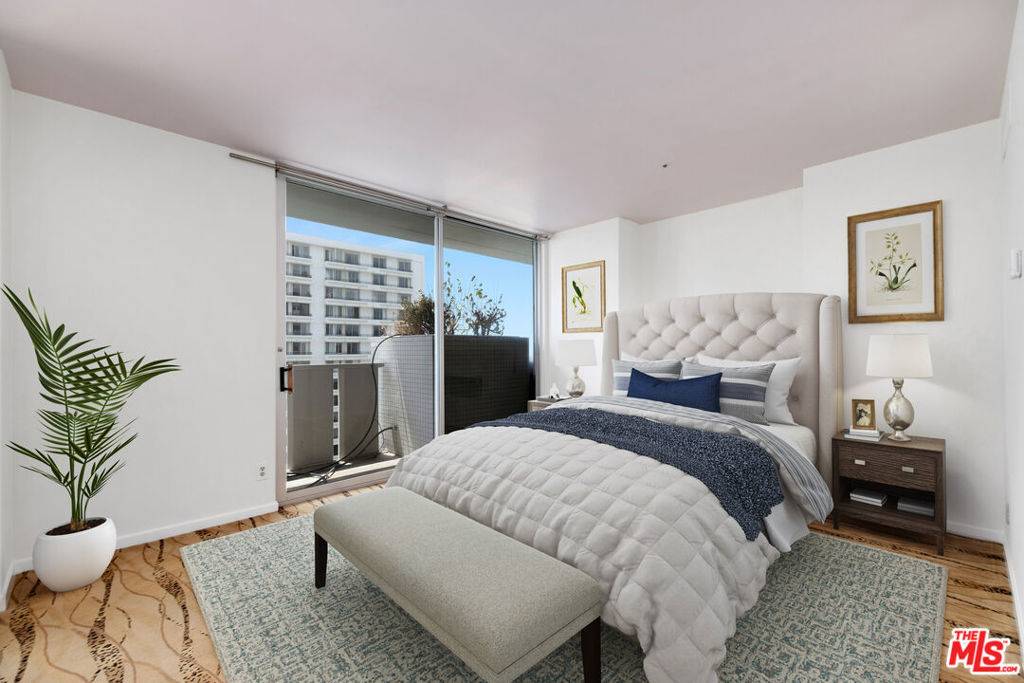 Los Angeles, CA 90024,10375 Wilshire BLVD #8F
