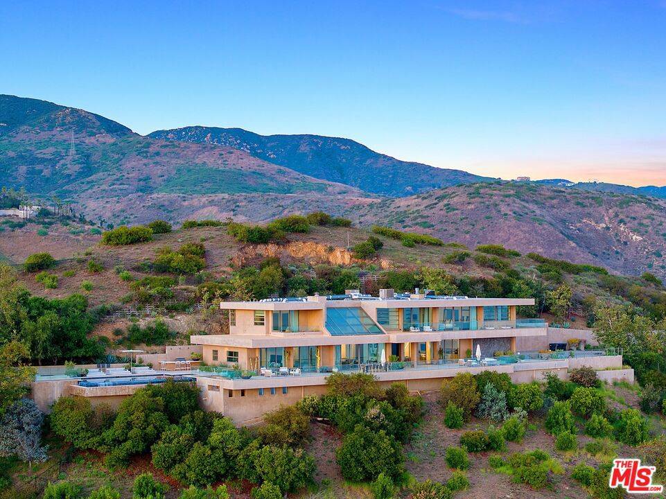 Malibu, CA 90265,27316 Winding WAY
