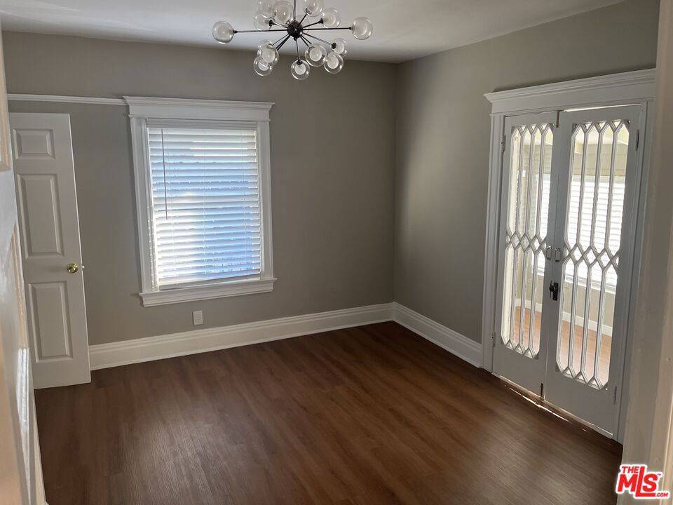 Los Angeles, CA 90017,820 Columbia AVE