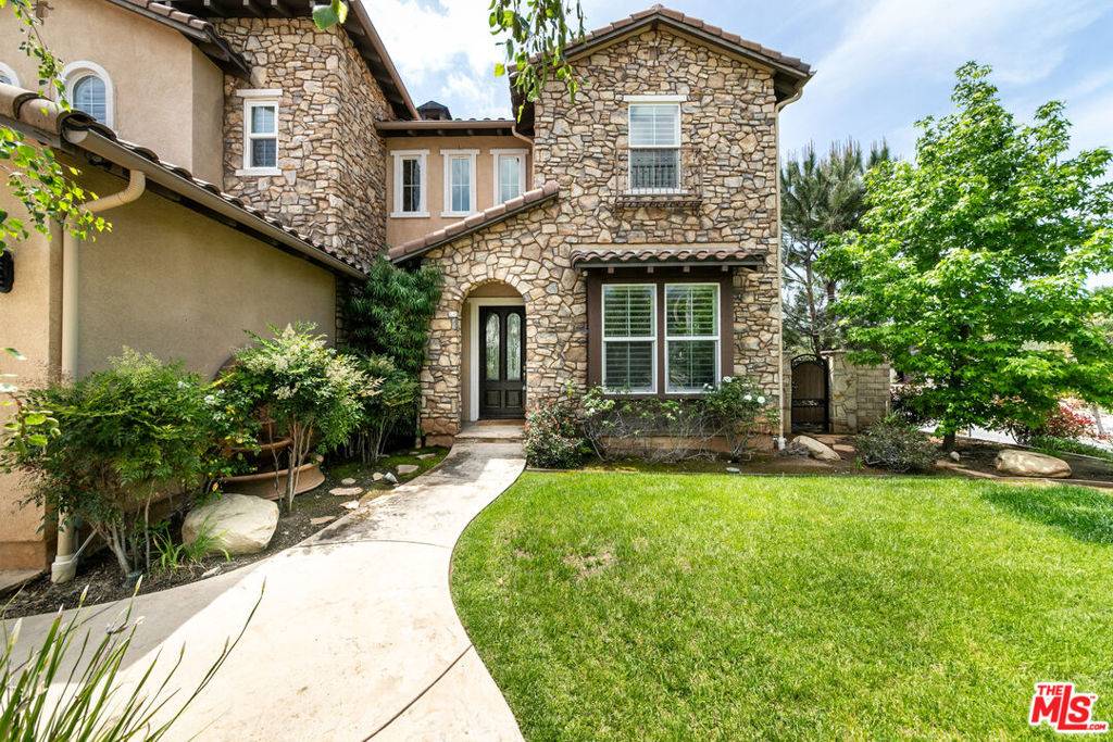 Simi Valley, CA 93063,4904 Corral ST