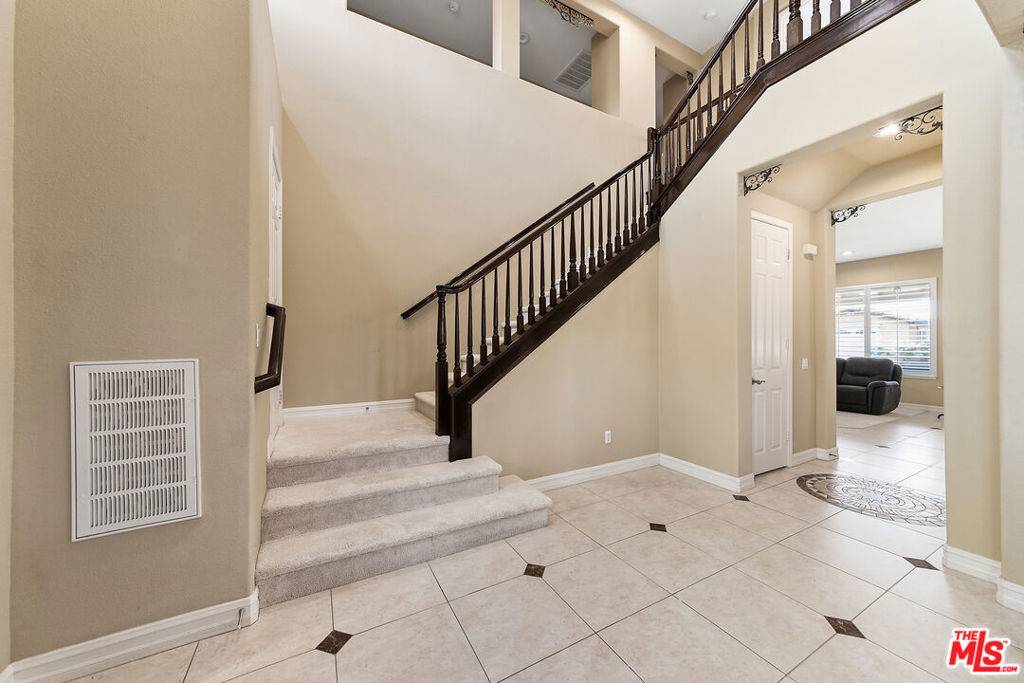 Simi Valley, CA 93063,4904 Corral ST
