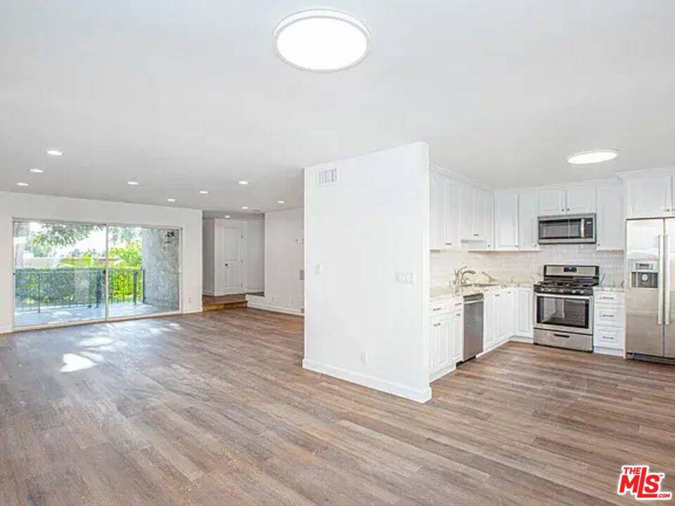 Burbank, CA 91504,7773 Via Ronaldo