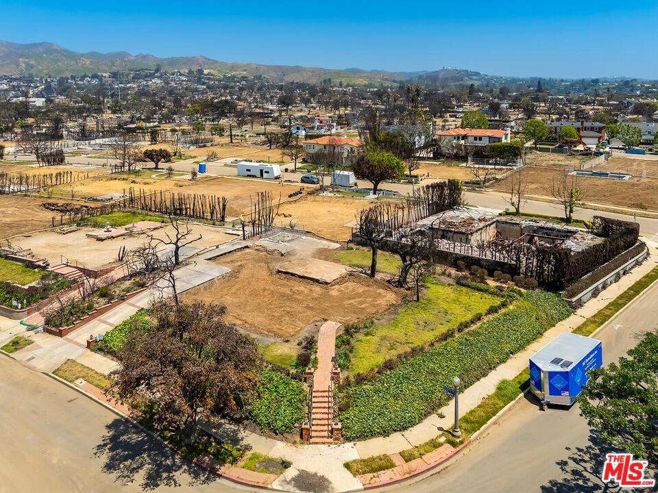 Pacific Palisades, CA 90272,600 Frontera DR