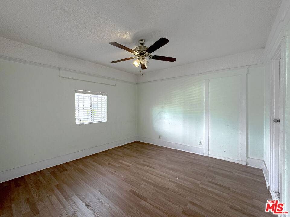 Los Angeles, CA 90029,1216 N Serrano AVE #2