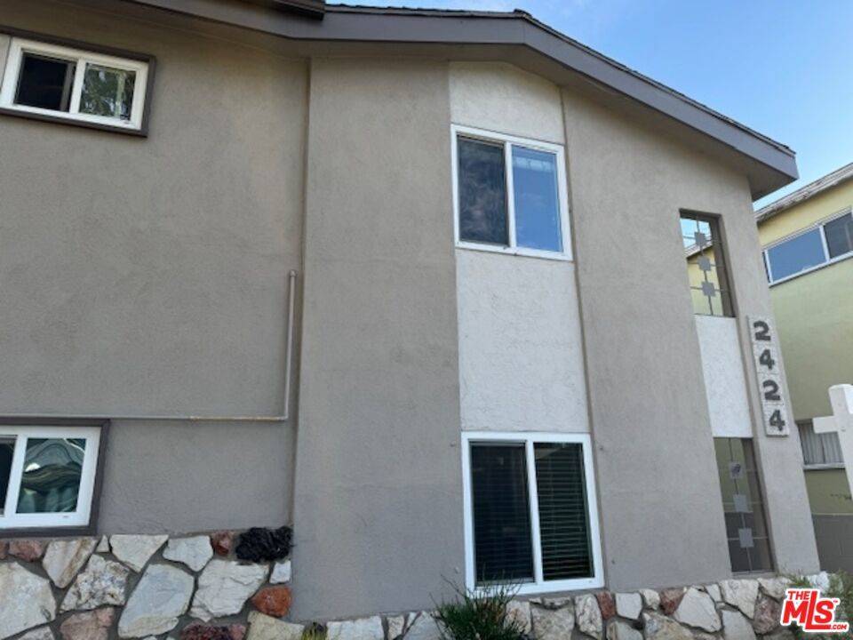 Santa Monica, CA 90405,2424 Ocean Park BLVD #8
