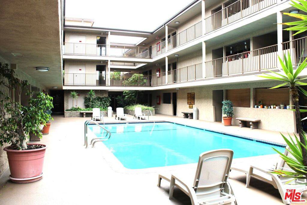 Gardena, CA 90249,2501 W Redondo Beach BLVD #311
