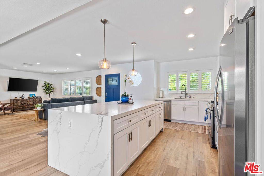 Palm Springs, CA 92262,1399 Tamarisk RD