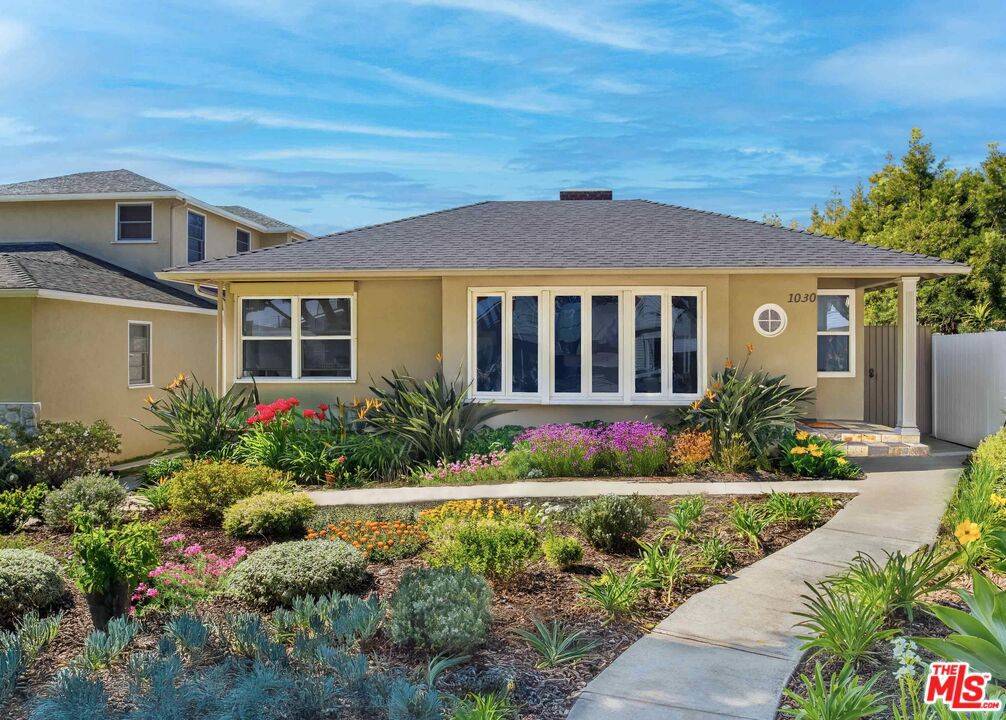 Santa Monica, CA 90403,1030 Chelsea AVE
