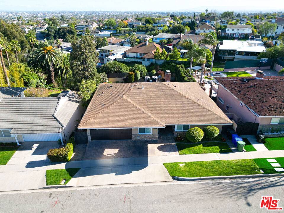 View Park, CA 90008,4028 Kenway AVE