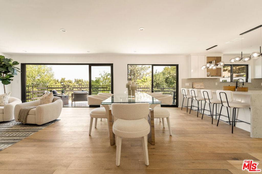 Studio City, CA 91604,11587 Sunshine TER