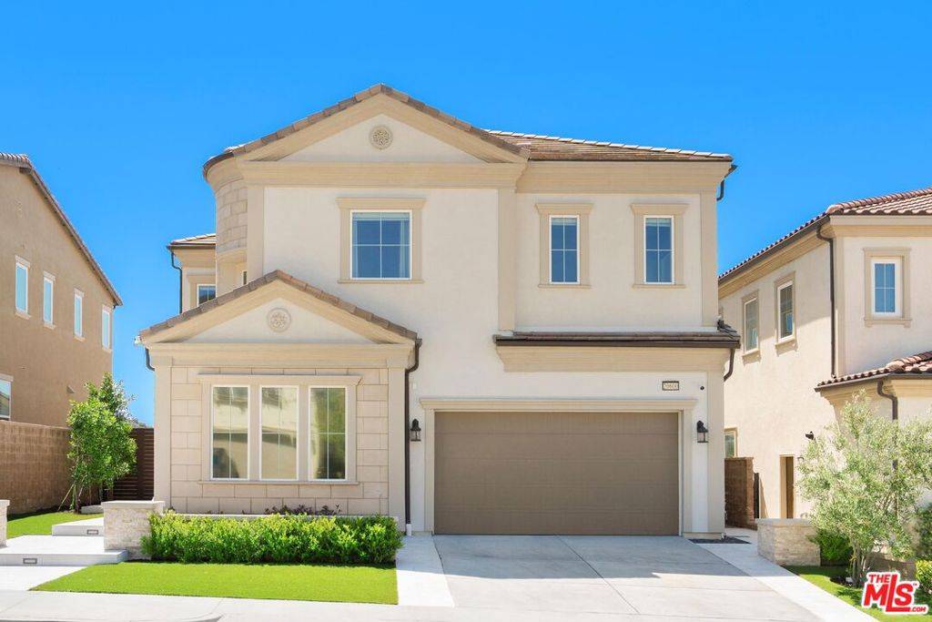 Porter Ranch, CA 91326,20600 W Bluebird CT