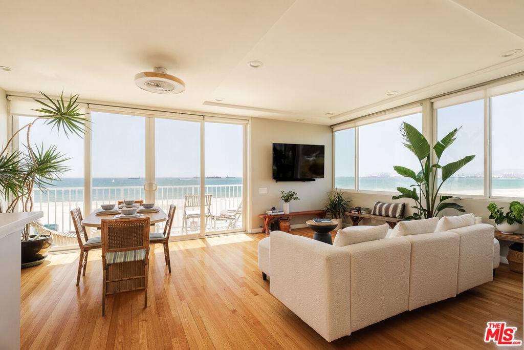 Long Beach, CA 90803,16 36th PL #H