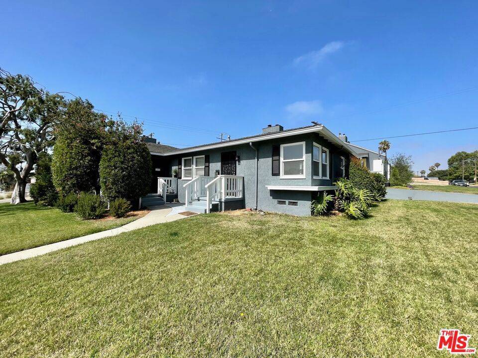 Los Angeles, CA 90045,5954 W 85Th PL