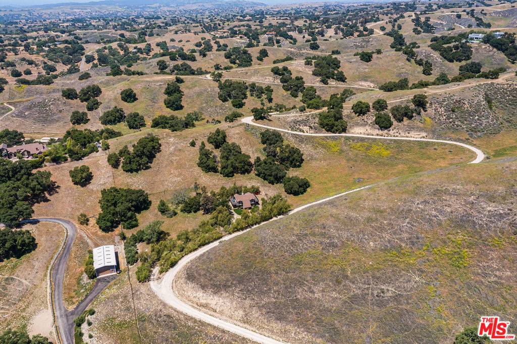 Santa Ynez, CA 93460,3333 Long Valley RD