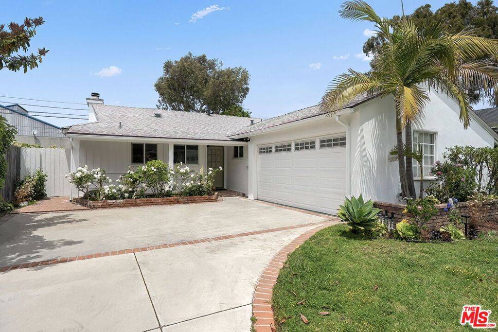 Los Angeles, CA 90066,12657 Dewey ST