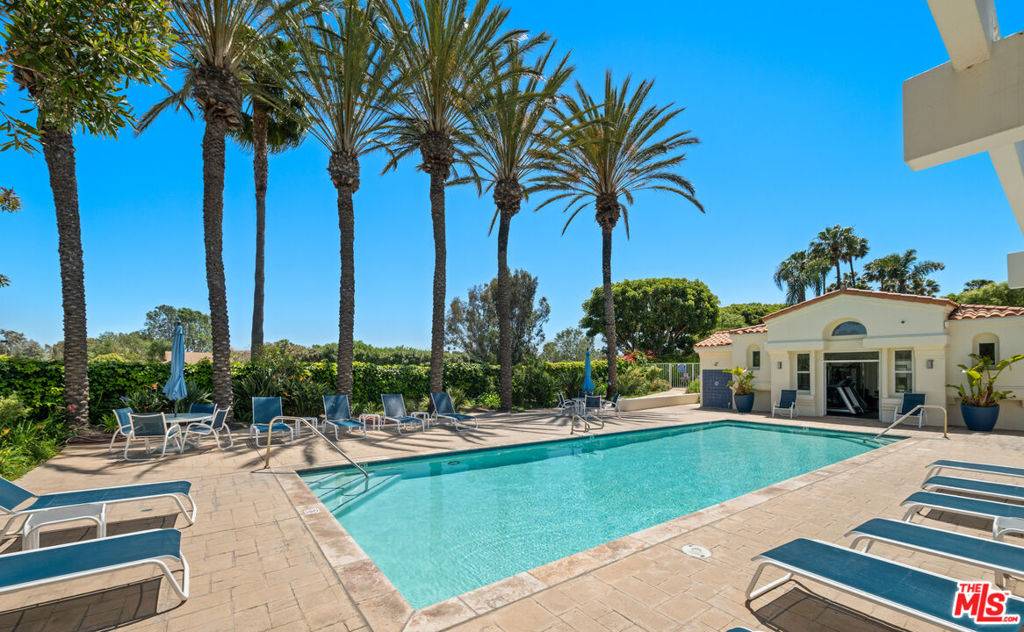 Malibu, CA 90265,6465 Zuma View PL #162