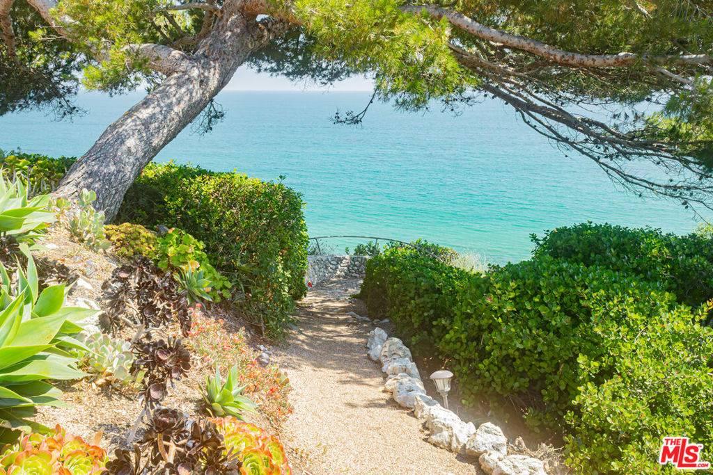 Malibu, CA 90265,27500 Pacific Coast HWY