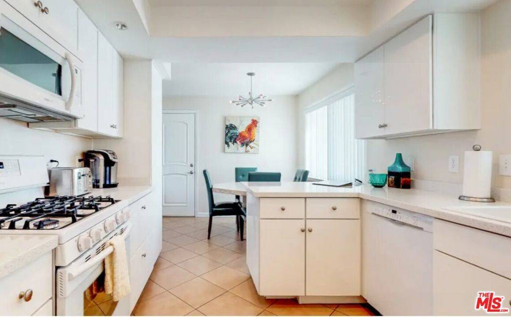 Palm Desert, CA 92260,73502 Sun LN
