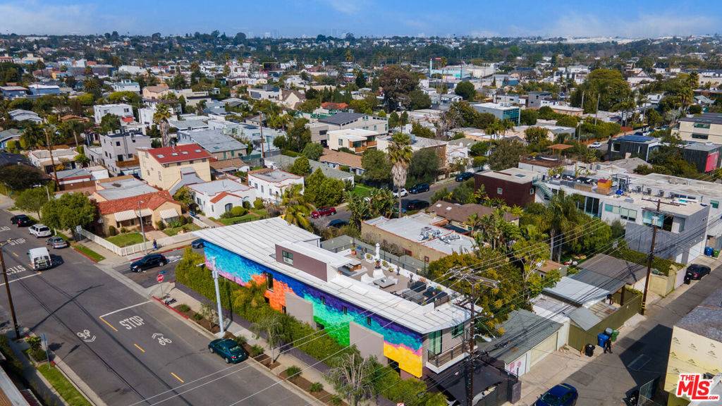 Venice, CA 90291,709 Brooks AVE