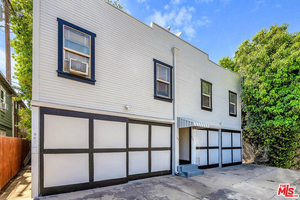 West Hollywood, CA 90069,947 N Hilldale AVE