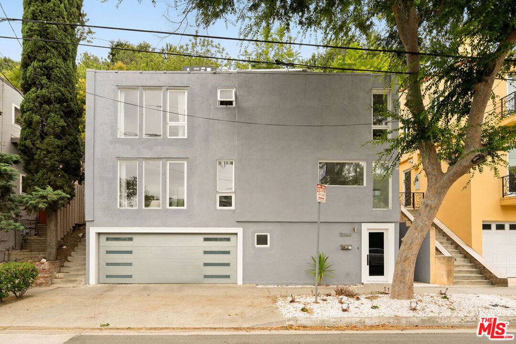 Studio City, CA 91604,12366 Laurel Terrace DR