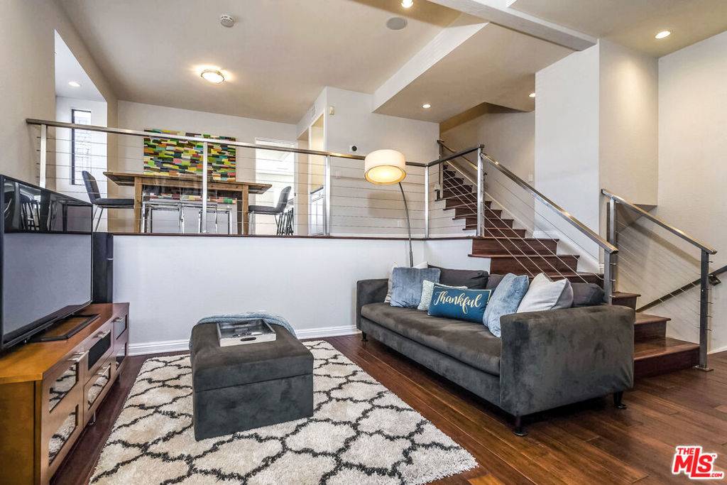 Marina Del Rey, CA 90292,4604 Glencoe AVE #8