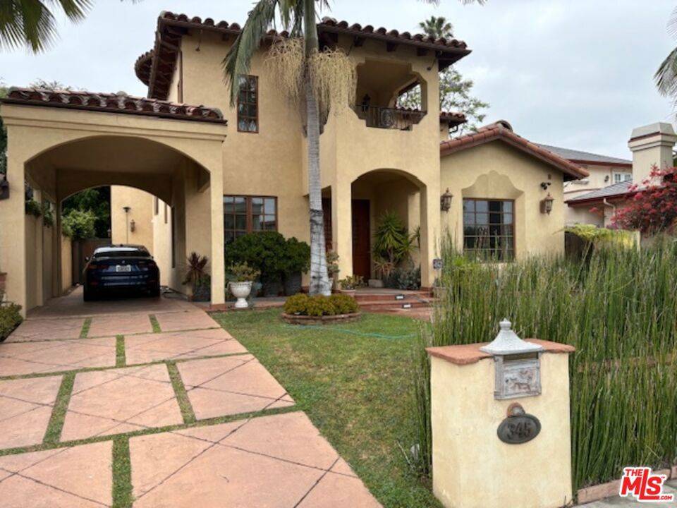 Beverly Hills, CA 90212,345 S Palm DR