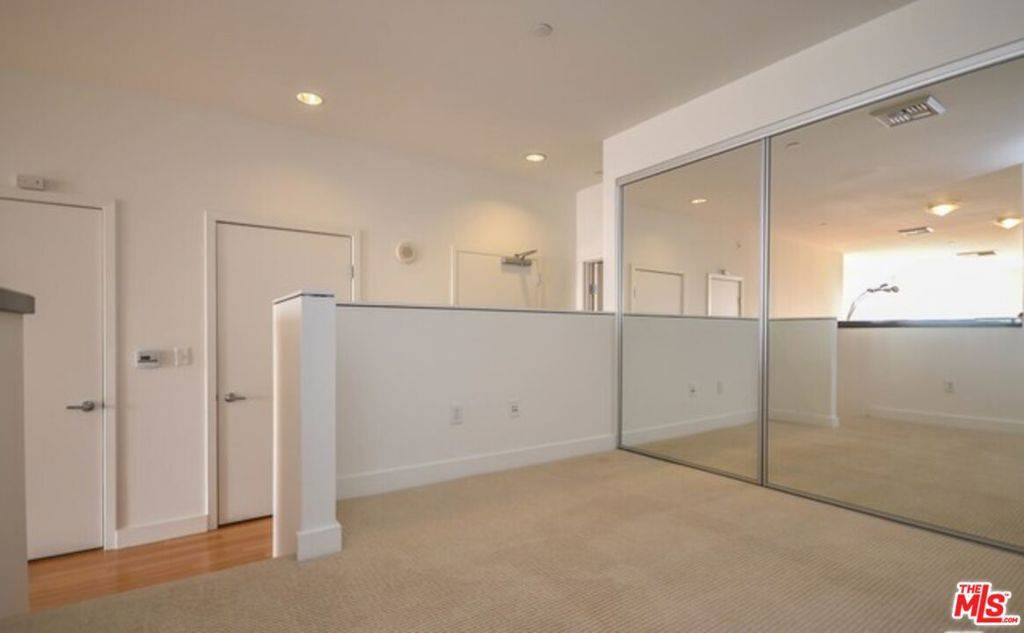 Los Angeles, CA 90010,3810 Wilshire BLVD #1711