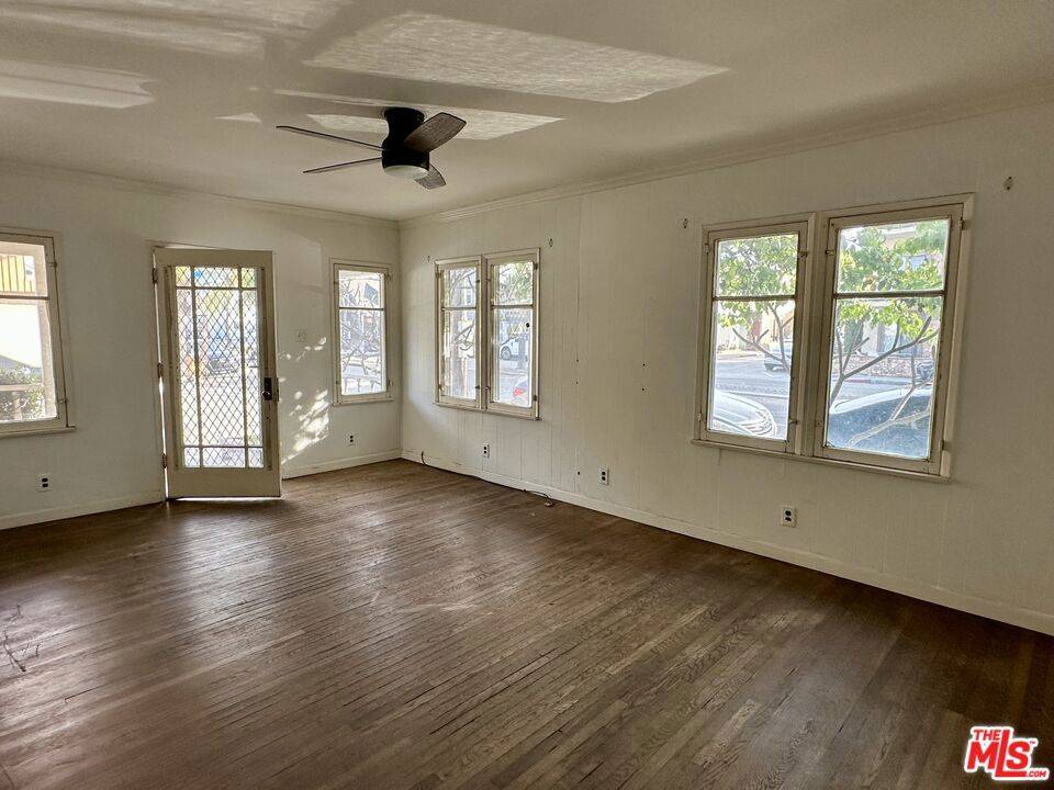Long Beach, CA 90803,6425 E Ocean BLVD